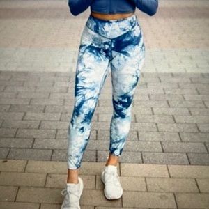Balance Athletica OG Tie Dye Leggings | Size M Clarity Blue